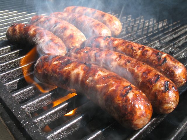 perfectly-cooked-brats