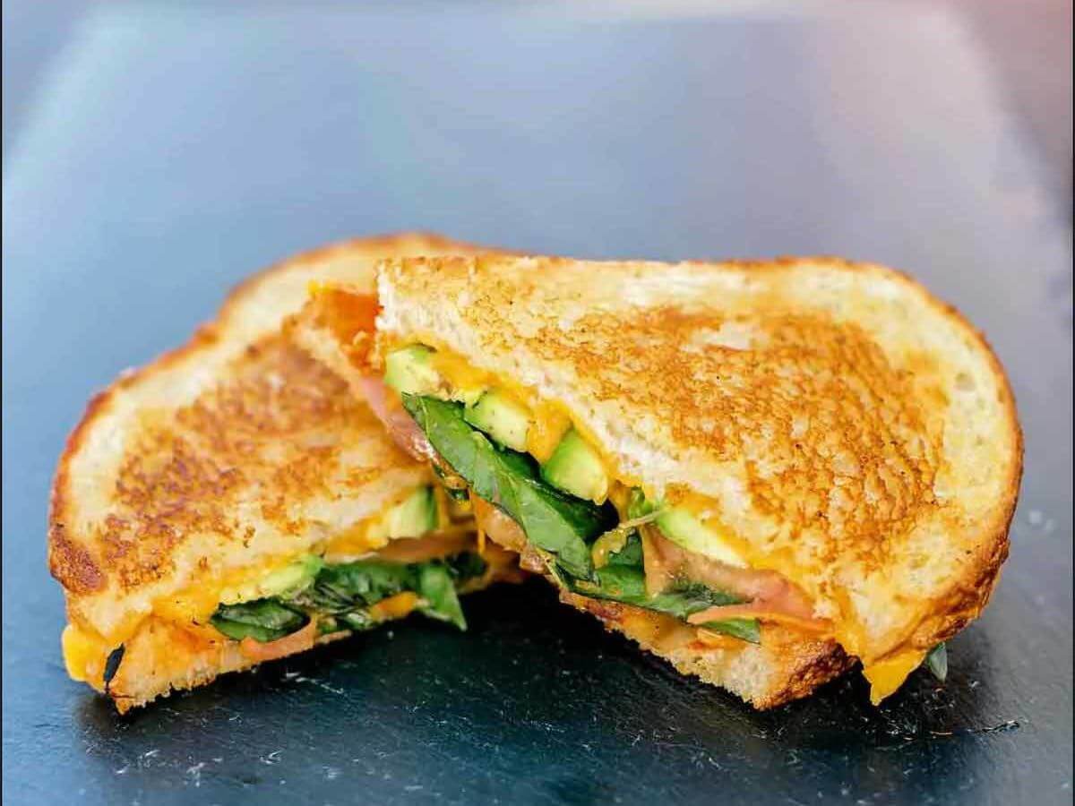 What is the best recipe for veggie oil grilled cheese?