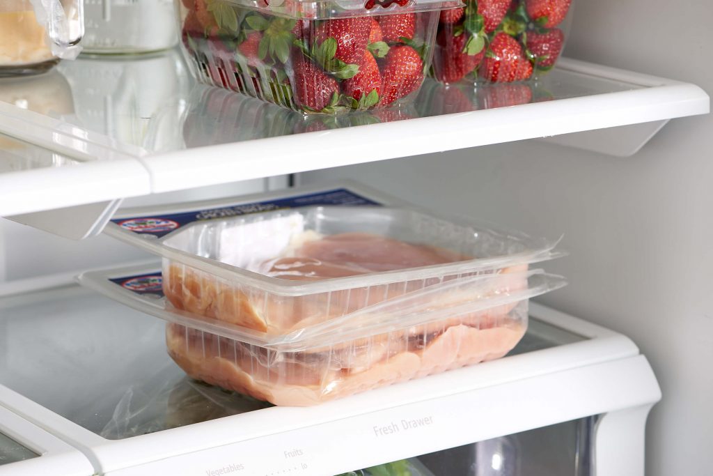 Many people consider refrigerator defrosting as the best defrosting method