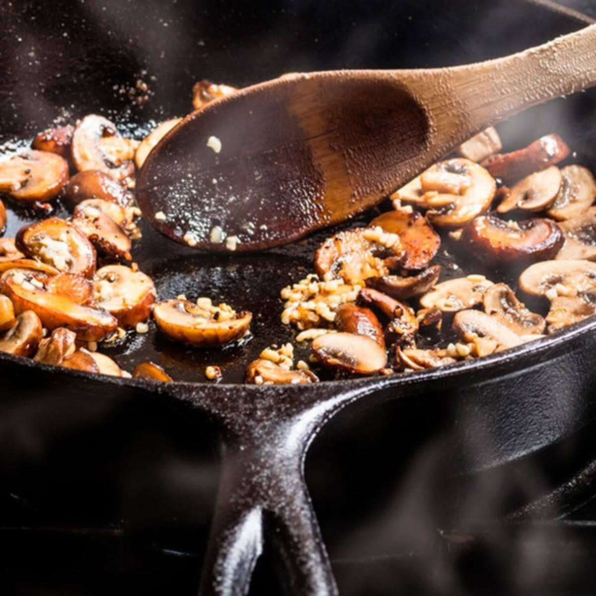 You can start grilling when the pan is hot