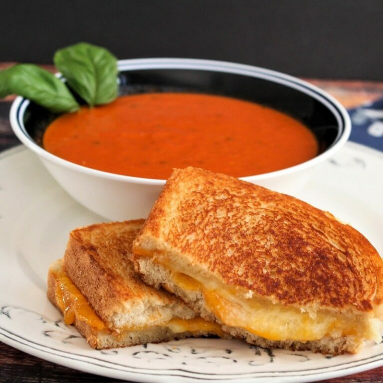 Why Are Grilled Cheese And Tomato Soup A Thing