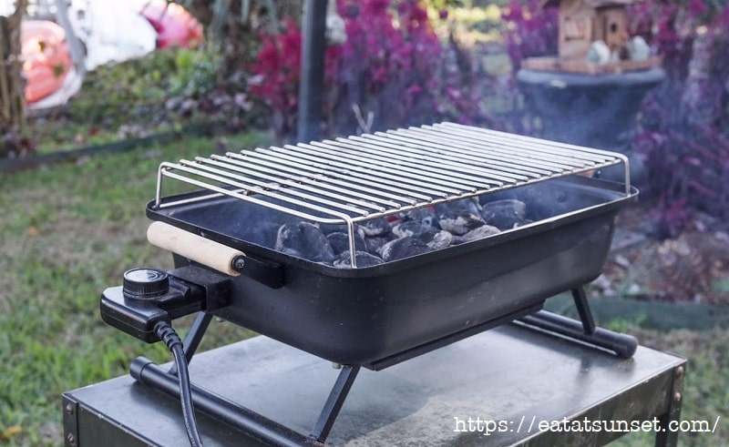 how to start a charcoal grill fast2